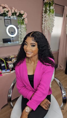 Customer photo review of Water Wave Lace Front Wigs 13x4 Transparent Lace Wigs Virgin Human Hair Wigs