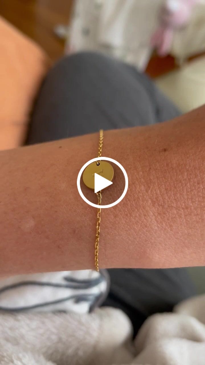 Customer video review of Pulsera Inicial