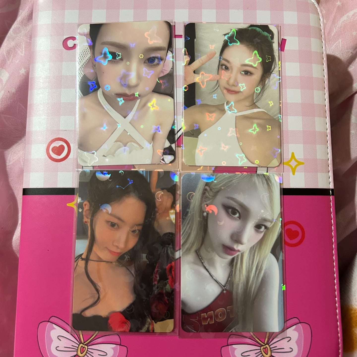 Customer photo review of PREMIUM HOLOGRAPHIC PHOTOCARD SLEEVES - BUTTERFLY VERSION