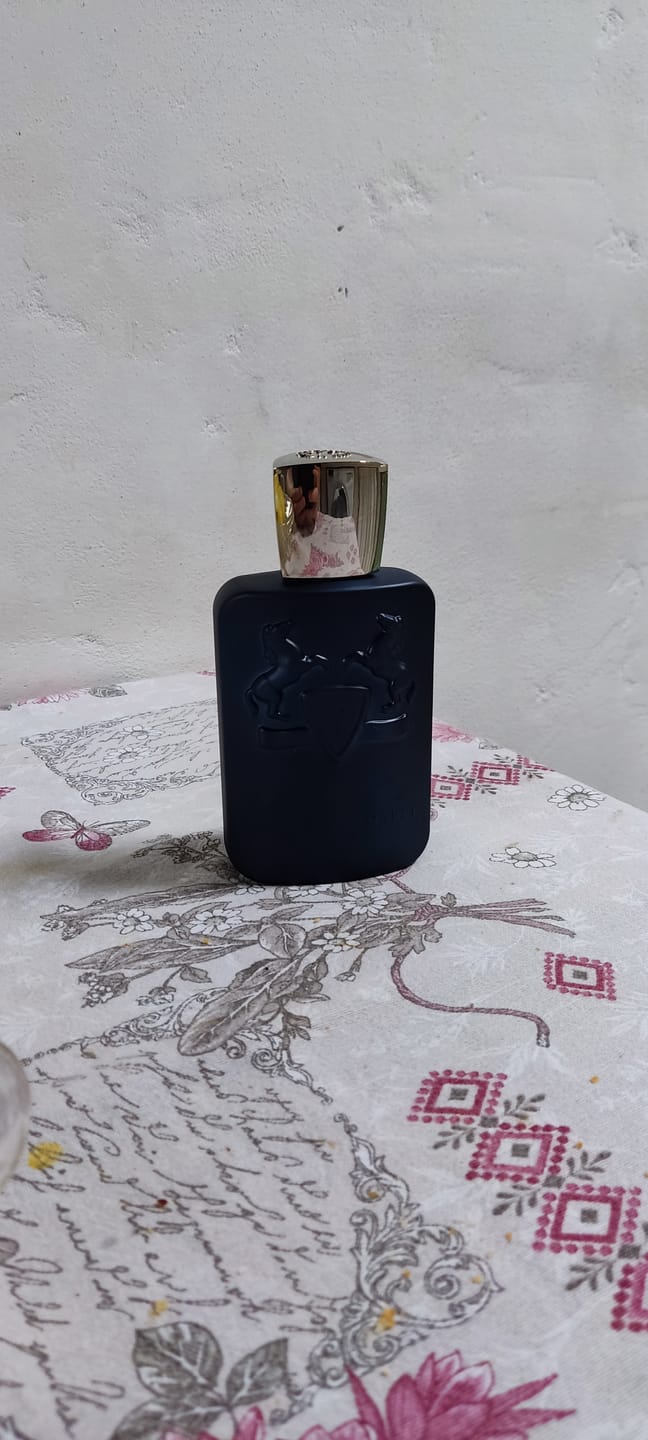Customer photo review of PARFUMS DE MARLY - LAYTON