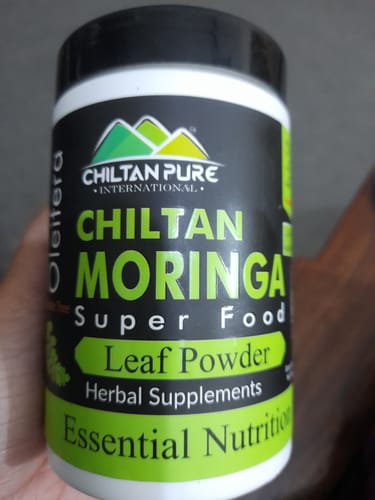 Customer photo review of Moringa Powder SuperFood  – Boost Metabolism [ کرشماتی پتوں سے 300 بیماریوں کا علاج - چلتن سہاجنا]