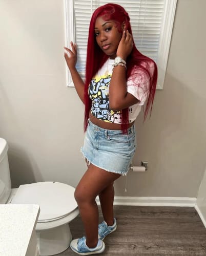 Customer photo review of 99J Wig Silky Straight Burgundy 13×4 Transparent Lace Front Human Hair Wigs Pre Plucked