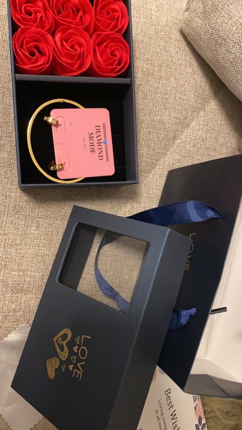Customer photo review of Liana Armreif | 18K vergoldet