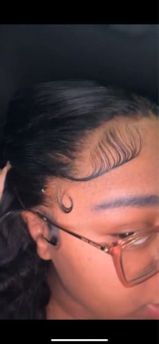 Customer photo review of Water Wave Lace Front Wigs 13x4 Transparent Lace Wigs Virgin Human Hair Wigs