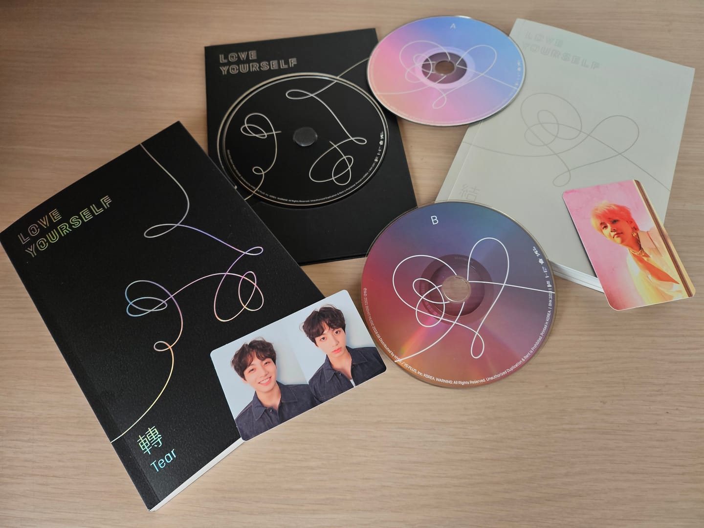 Customer photo review of BTS - REPACKAGE ALBUM LOVE YOURSELF 結 ANSWER