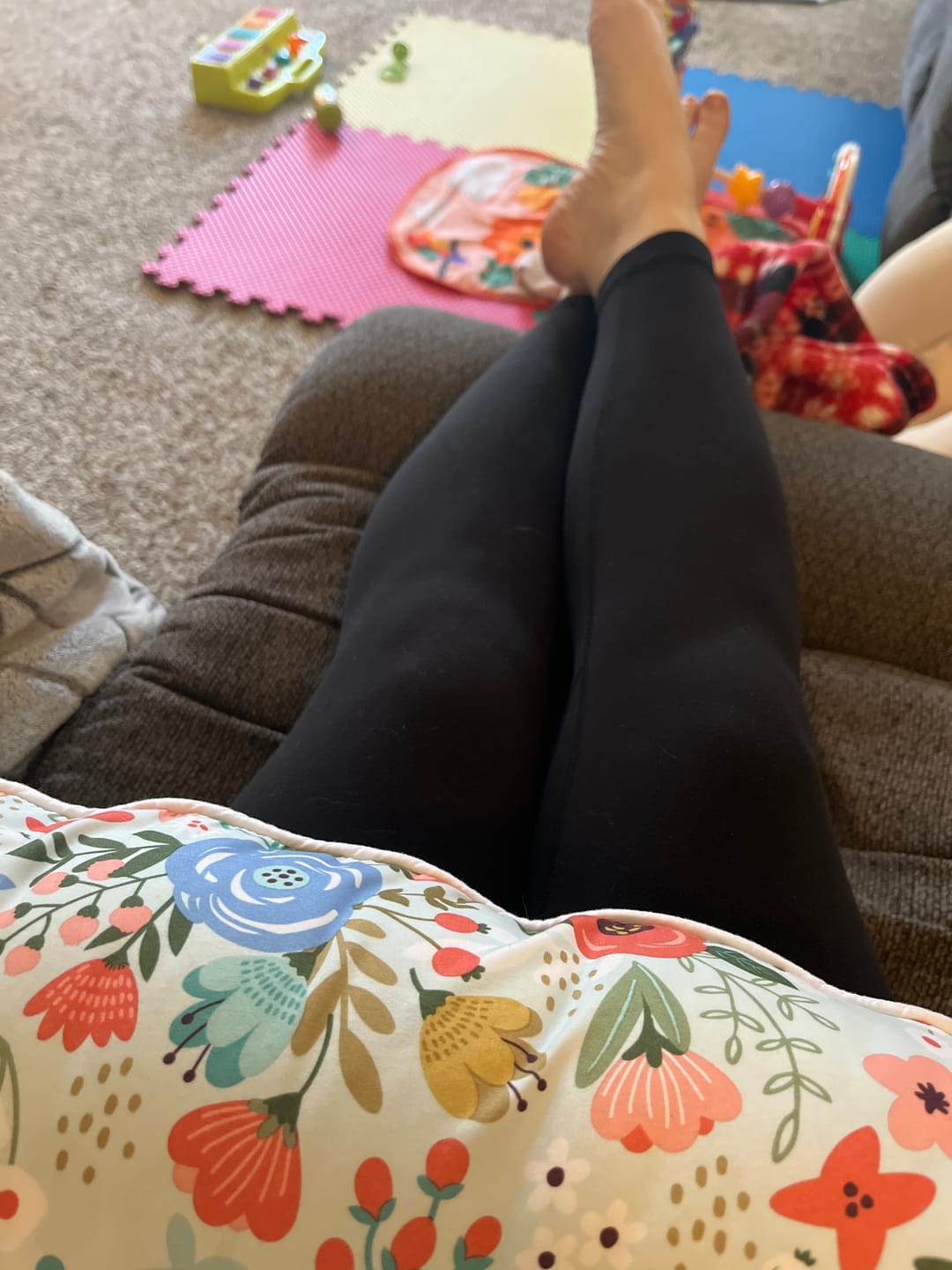 Customer photo review of Sima Pregnancy & Postpartum Leggings