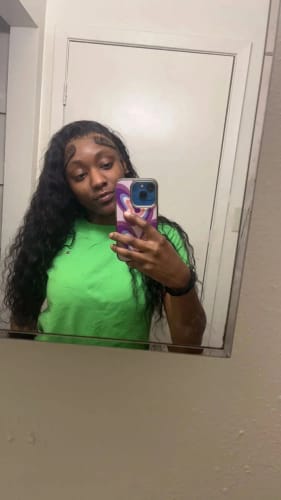 Customer photo review of Water Wave Lace Front Wigs 13x4 Transparent Lace Wigs Virgin Human Hair Wigs