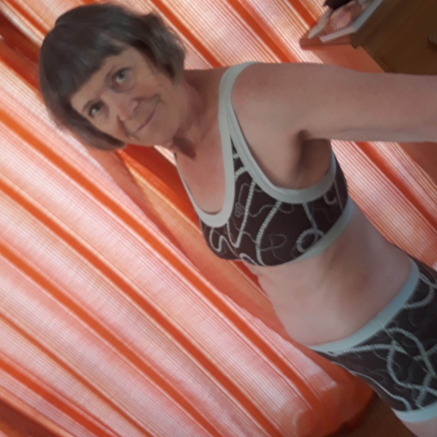 Customer photo review of Original Crop Top Black