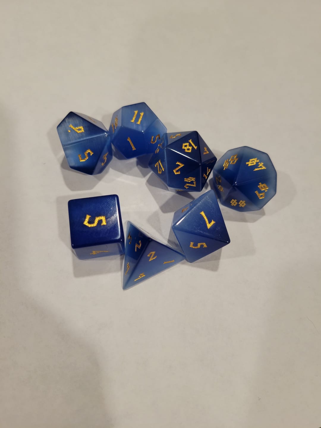 Customer photo review of Deep Blue Cat's Eye Stone Dice Set