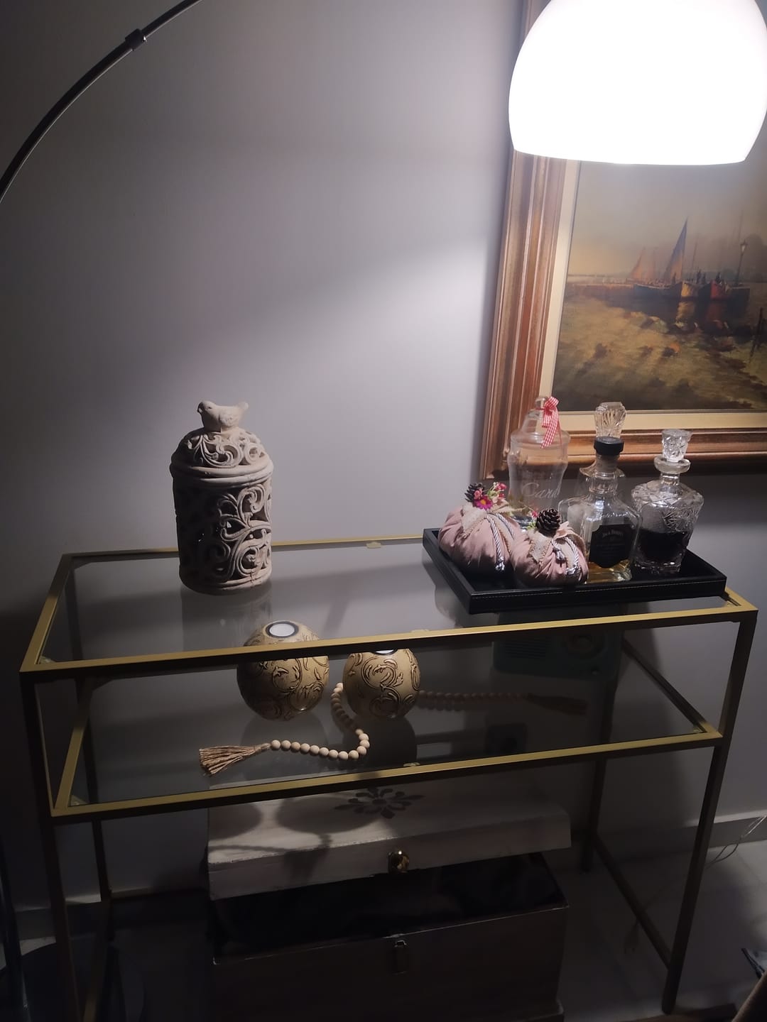 Customer photo review of Μοντέρνα Γυάλινη Κονσόλα Εισόδου Βοηθητικό Χρυσό Τραπέζι Γυάλινο Σαλονιού   LG-T025A01