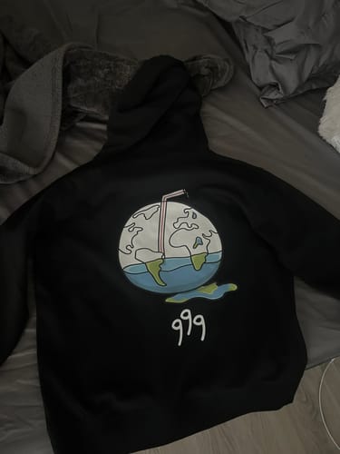 Customer photo review of Juice Wrld 999 Hoodie