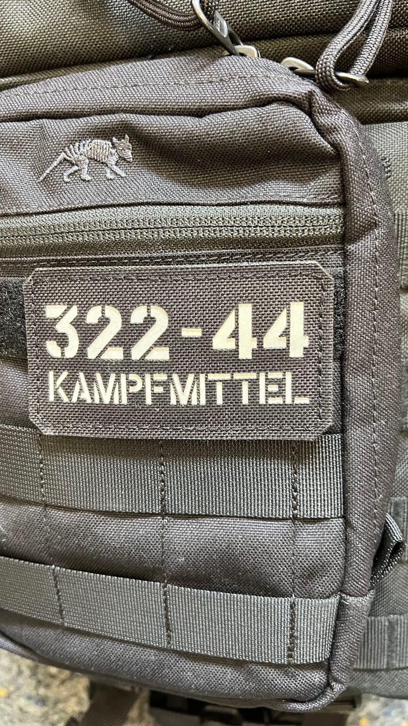 Customer photo review of Individuell gestaltbare  Lasercut Textil Patches ( Ab 1 Stück )