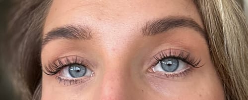 Customer photo review of And so it begins - Starter Set (mit schwarzem Wimpernkleber)