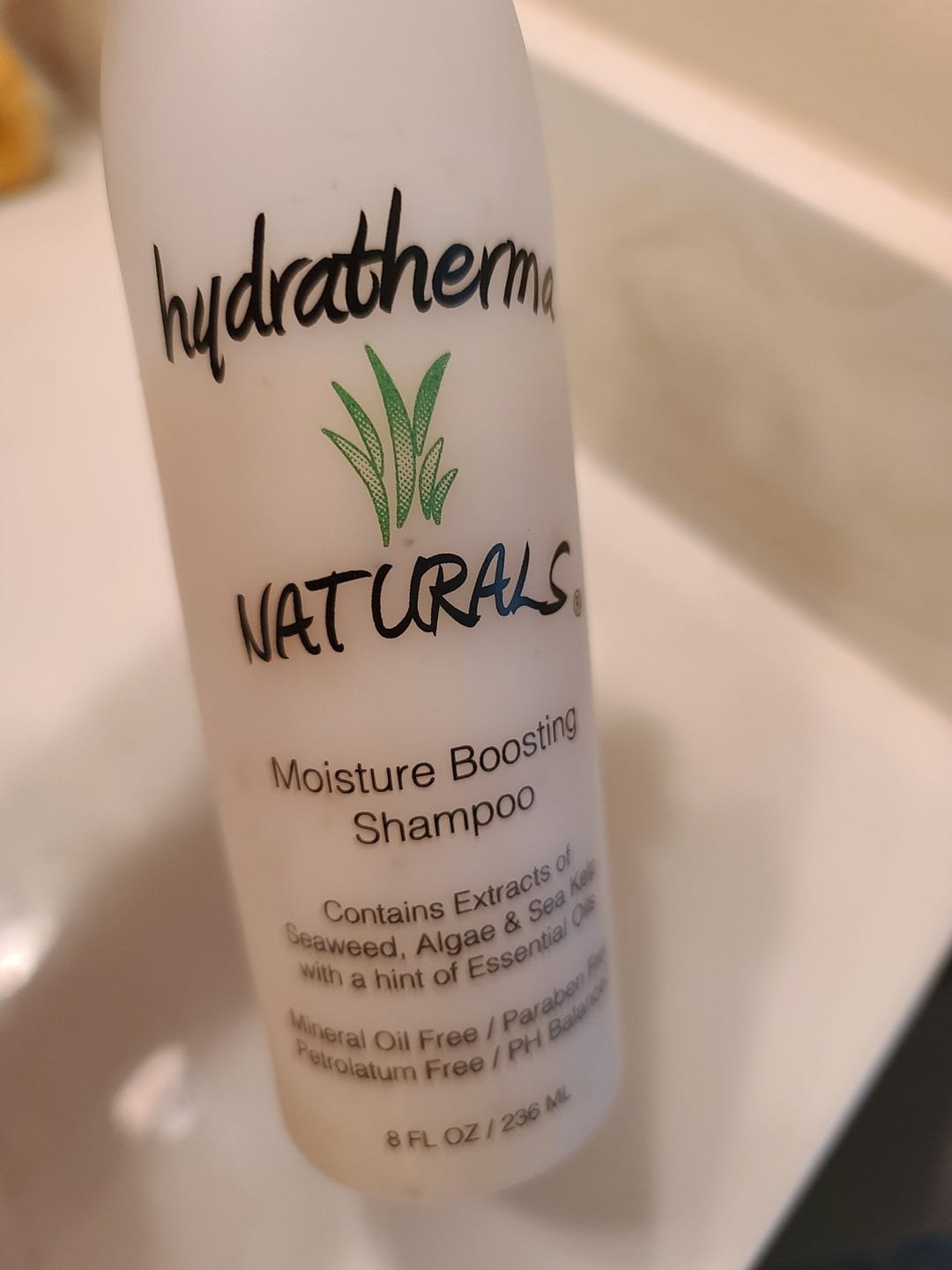 Customer photo review of Moisture Boosting Shampoo