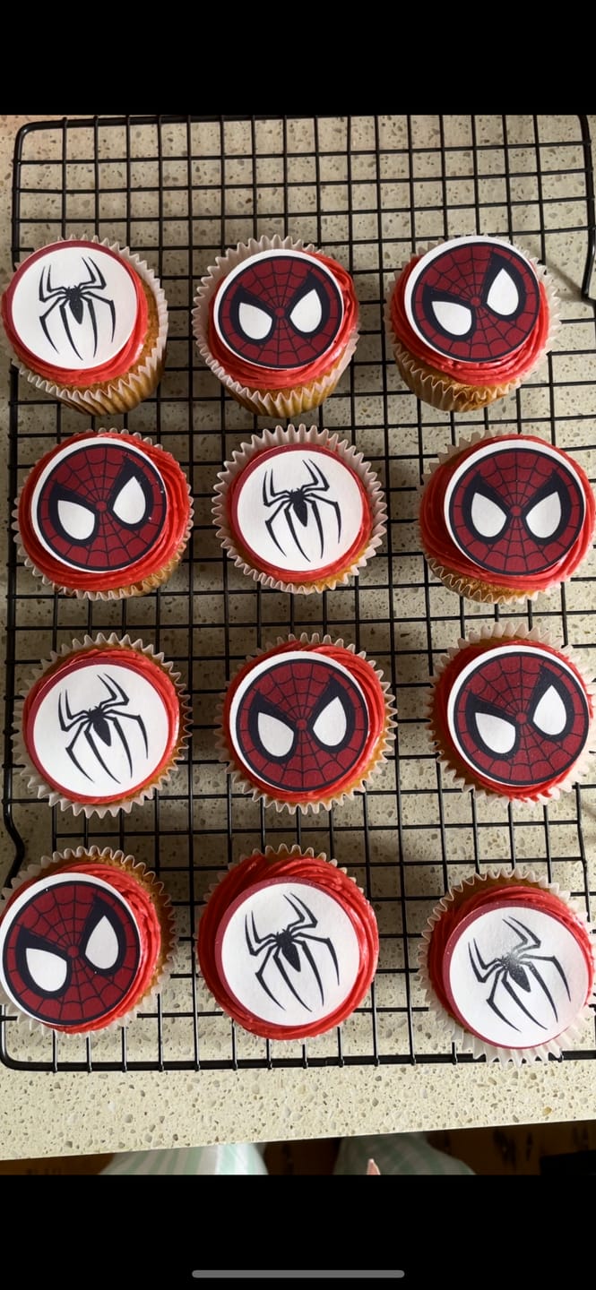 Customer photo review of Spiderman – Edible Icing Images