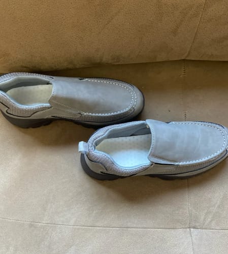 Customer photo review of 2024 New Men's Casual Non-Slip Orthopedic Slip-On Walking Shoes