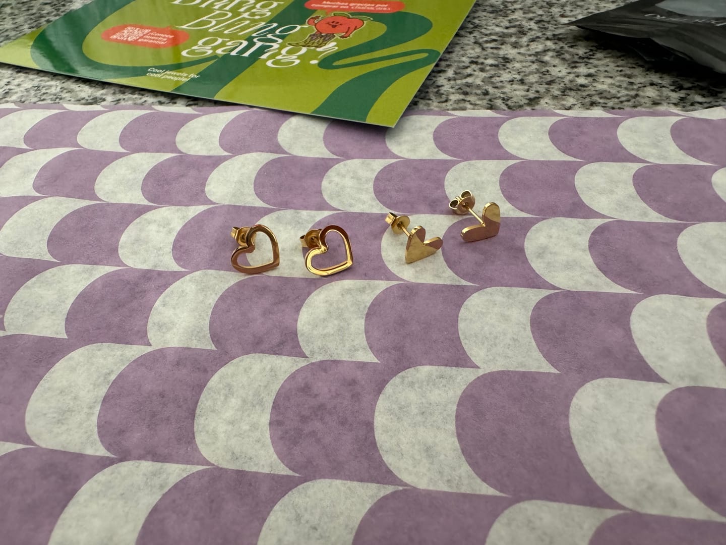 Customer photo review of Aretes Corazón