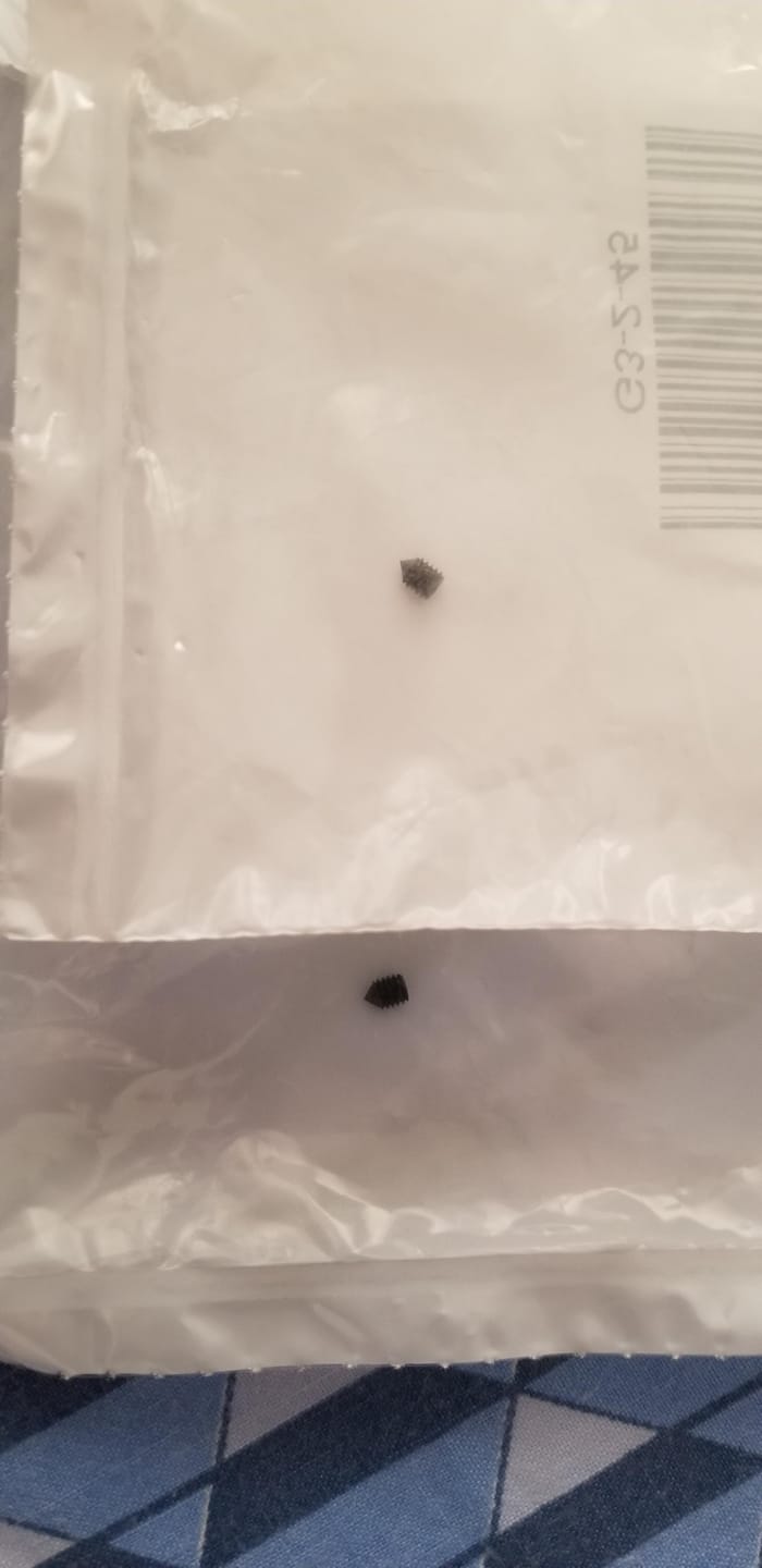 Customer photo review of Needle Set Screw (Front), Viking #416365901