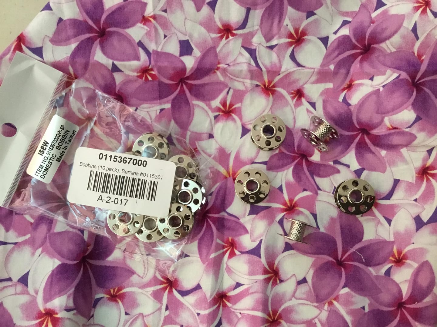 Customer photo review of Bobbins (10 pack), Bernina #0115367000