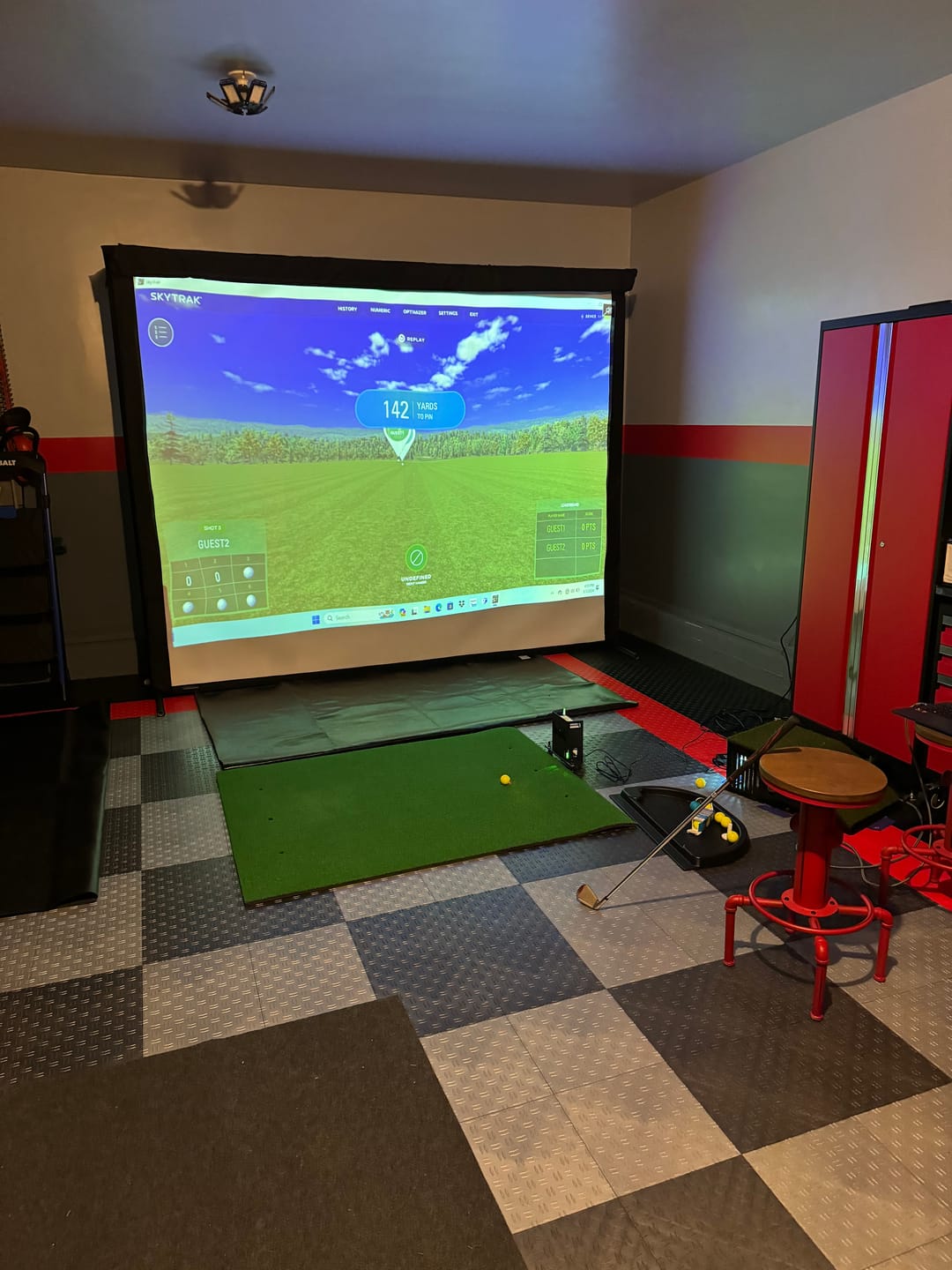 Customer photo review of Optoma GT2000HDR Short Throw Golf Simulator Projector