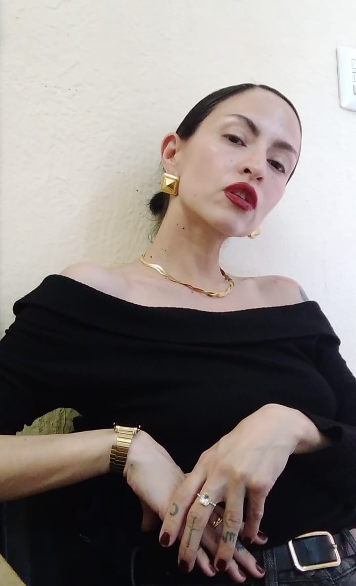 Customer photo review of Collar London Doble