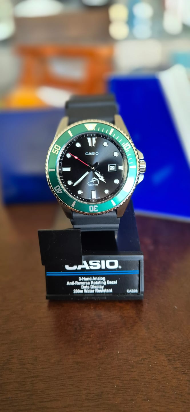 Customer photo review of Reloj Casio Submariner Marlin Duro MDV-106B-1A3VCF Kermit Buceo [EXCLUSIVO]
