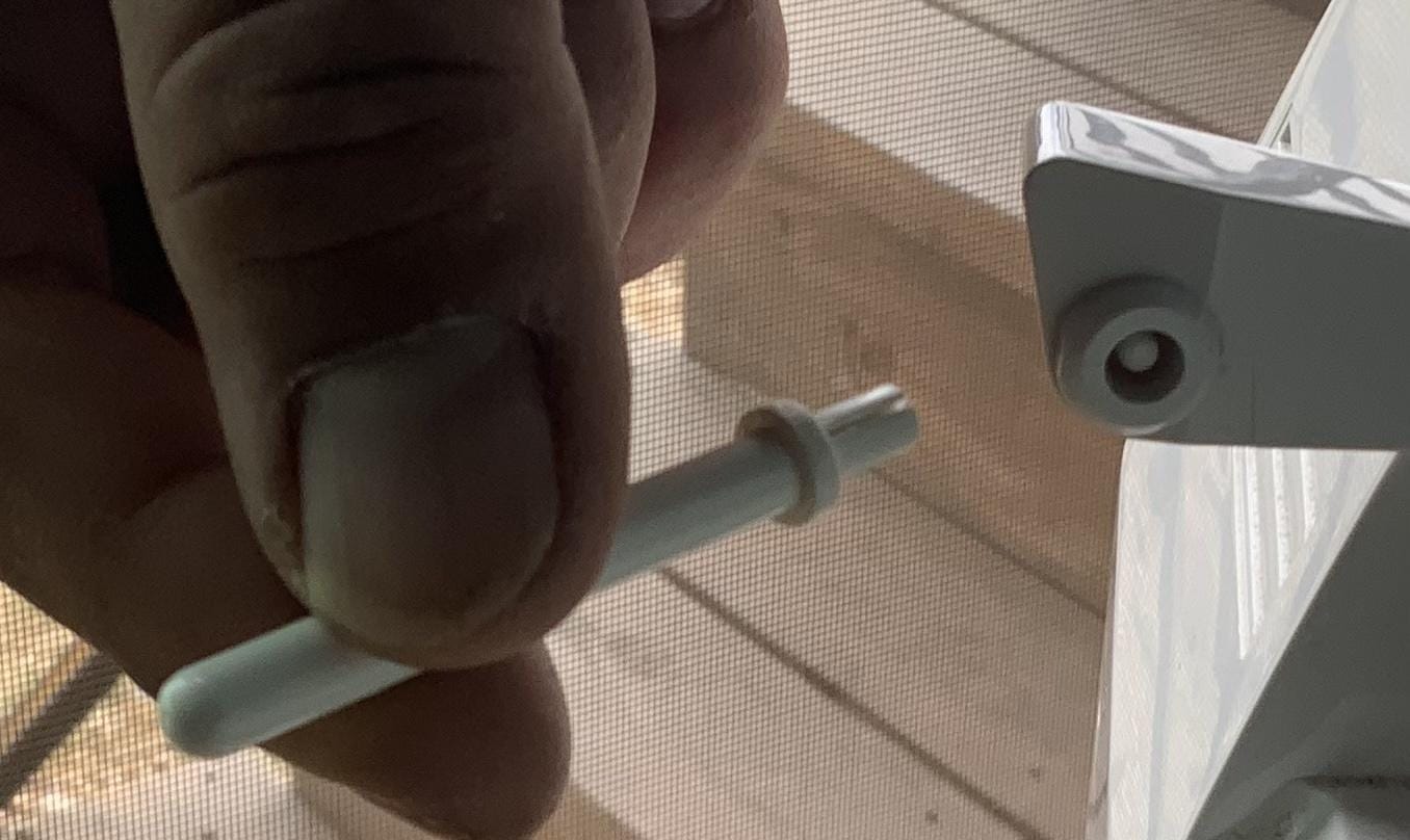 Customer photo review of Spool Pin, Singer #064083