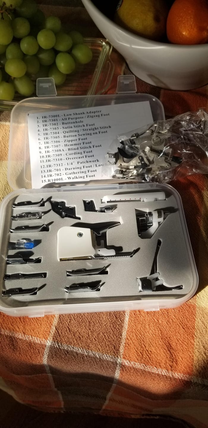 Customer photo review of Low Shank 15 Piece Foot Kit #5011-LBL