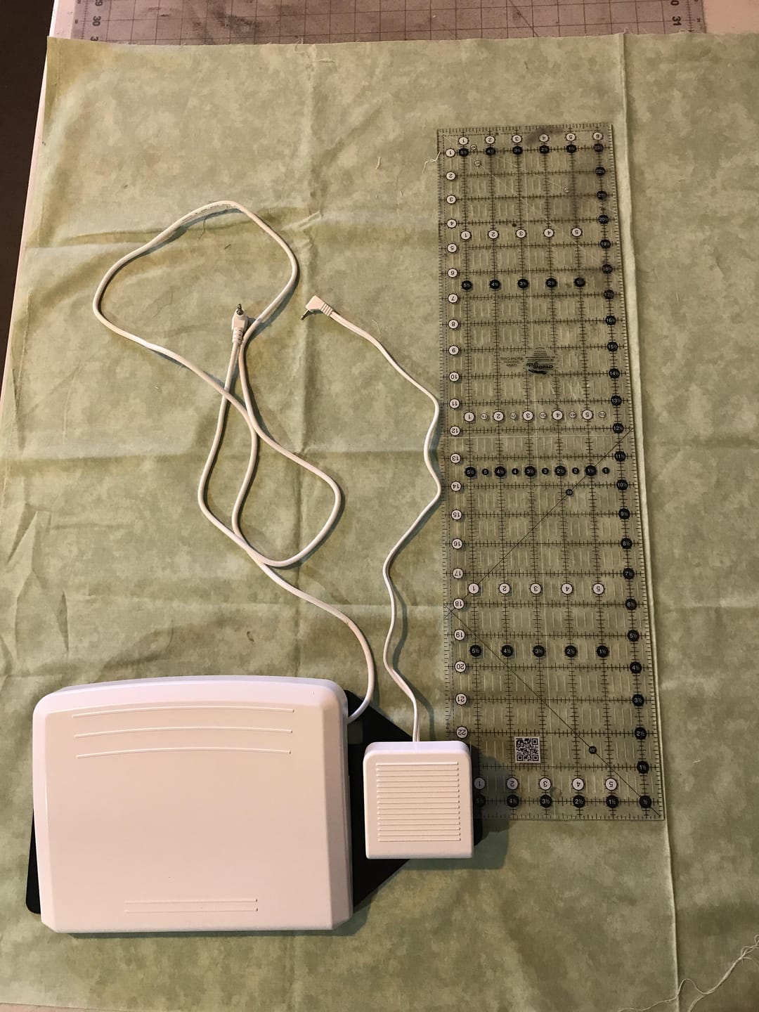 Customer photo review of Foot Control with Thread Cutter Switch, Janome #862821001