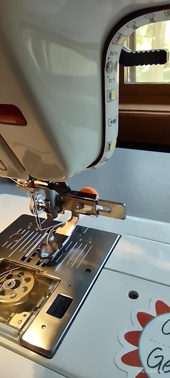 Customer photo review of Zipper Foot (Adjustable), Low Shank #55411