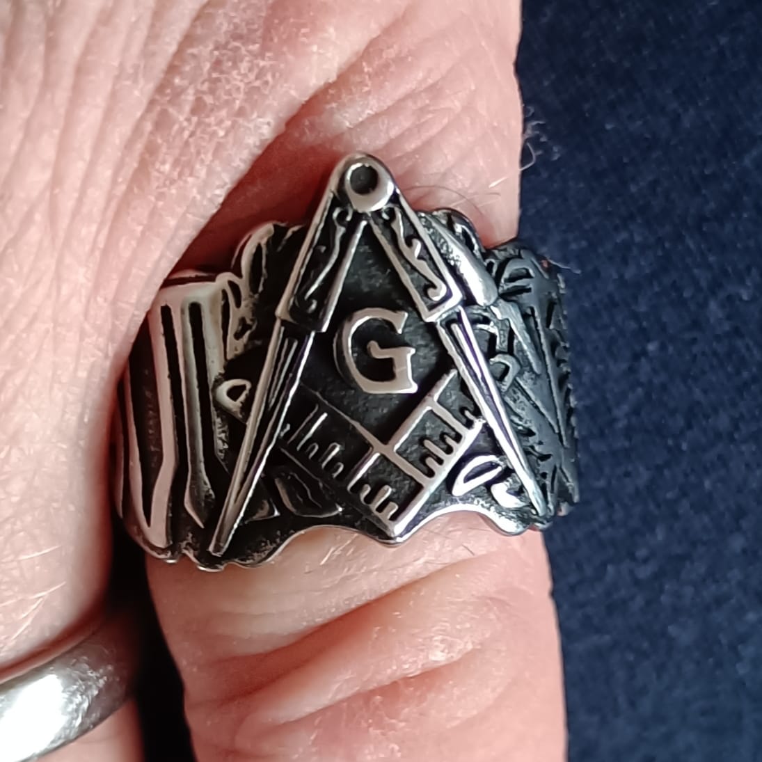 Customer photo review of THE MASON.