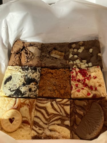 Customer photo review of Brownie & Blondie Mixed Box