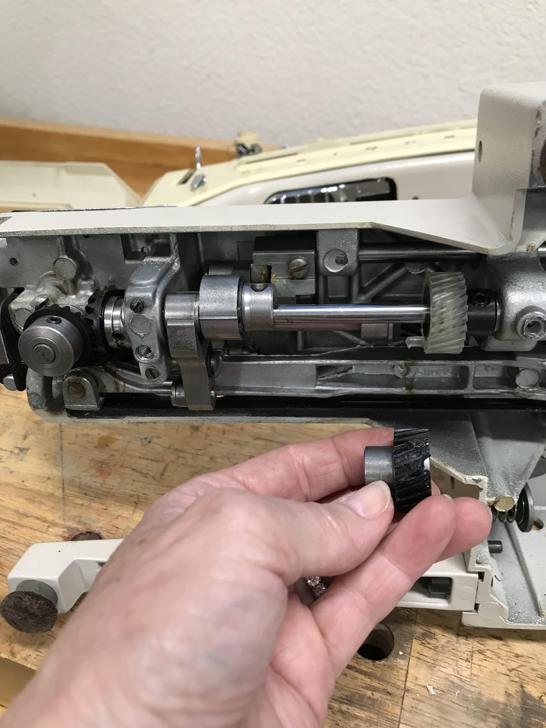 Customer photo review of Zoom Spout Premium Sewing Machine Oil