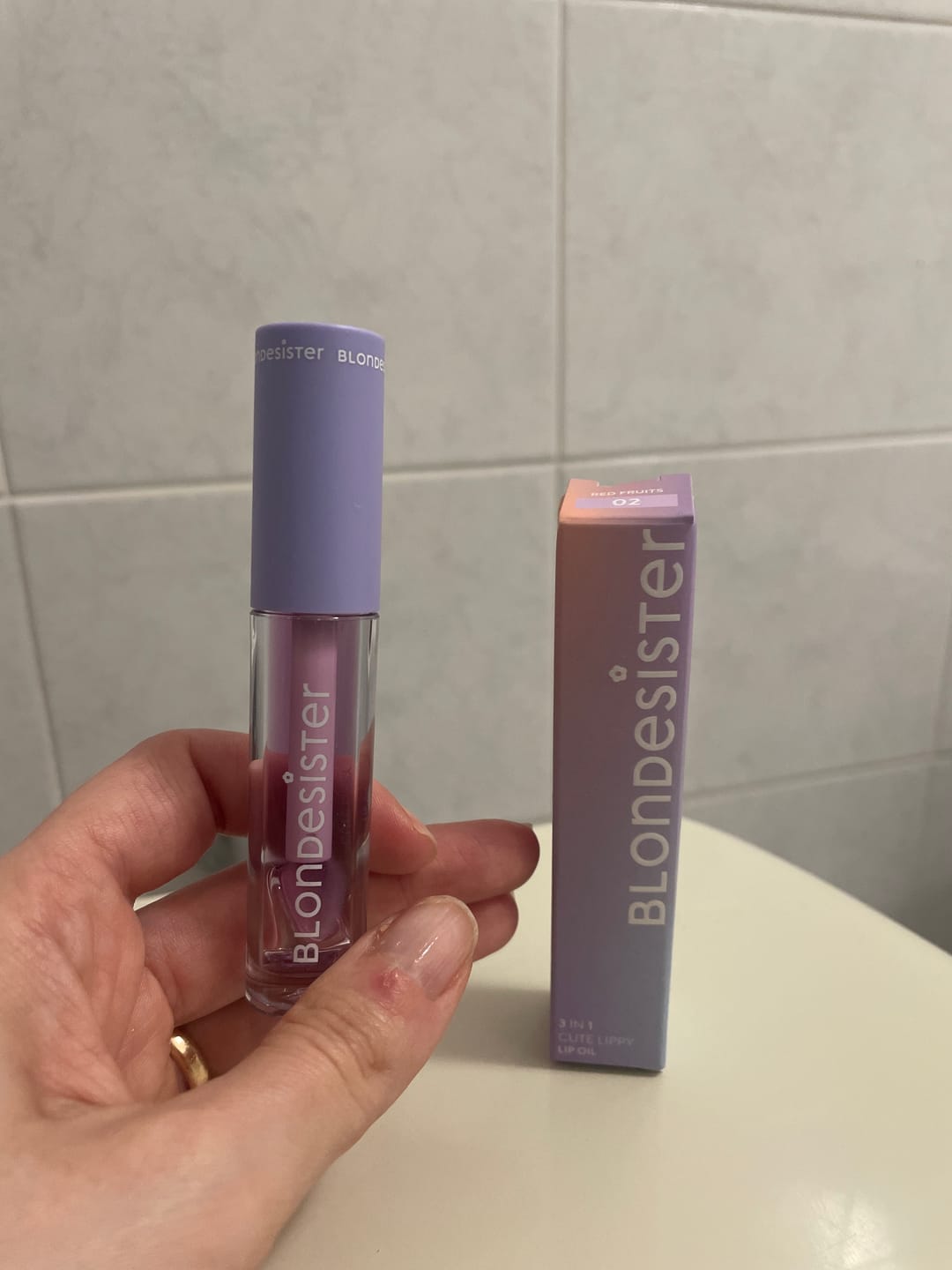 Customer photo review of LIP OIL CUTE LIPPY