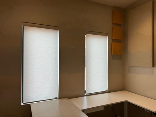 Customer photo review of SmartWings Motorized Light Filtering Roller Shades 70% Blackout Safari