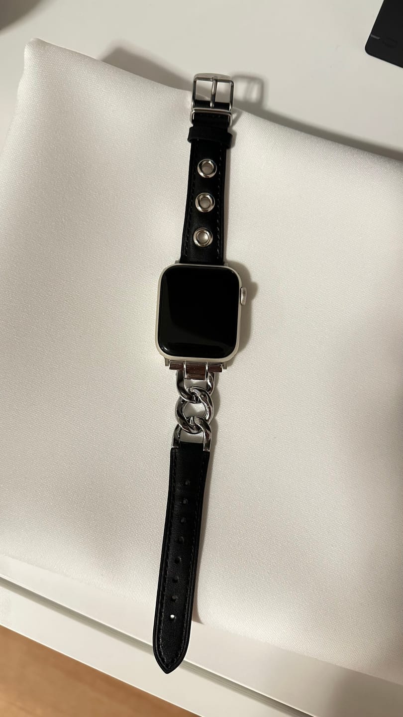 Customer photo review of NEU: Apple Watch Lederarmband "Leonie"