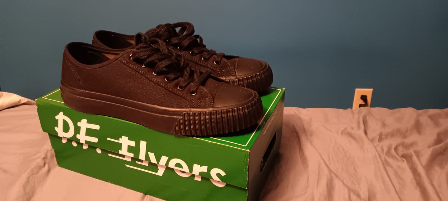 Customer photo review of Jet Black Center Lo Top | Unisex Canvas Sneaker