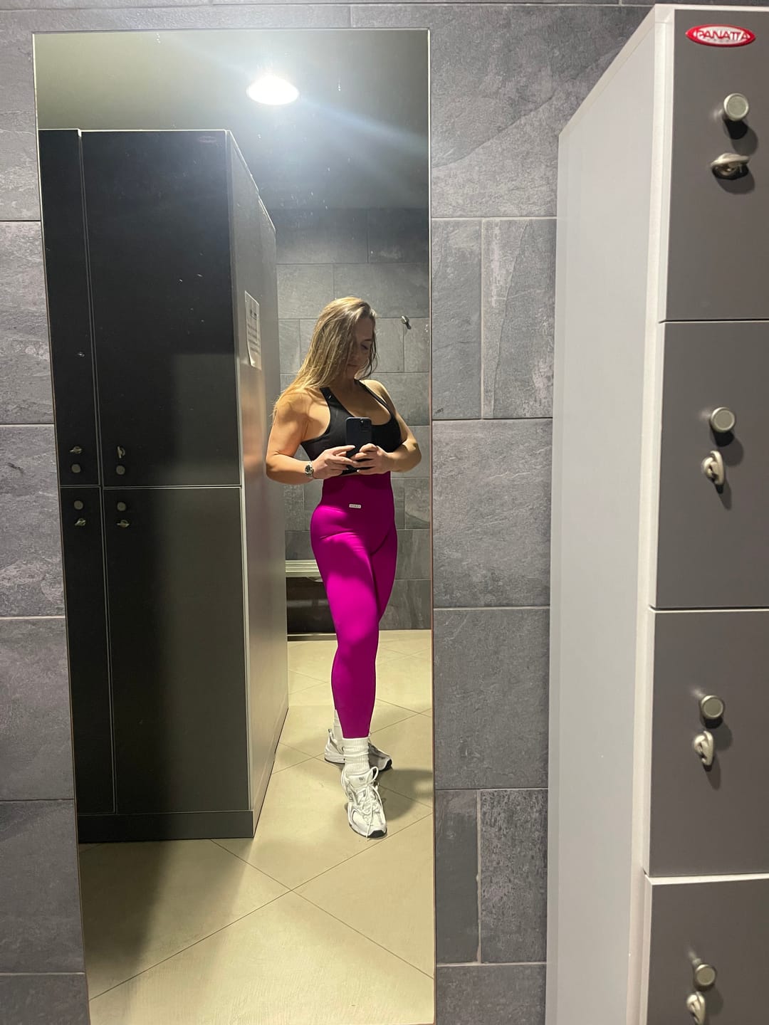 Customer photo review of Top Gym Fashion Violet