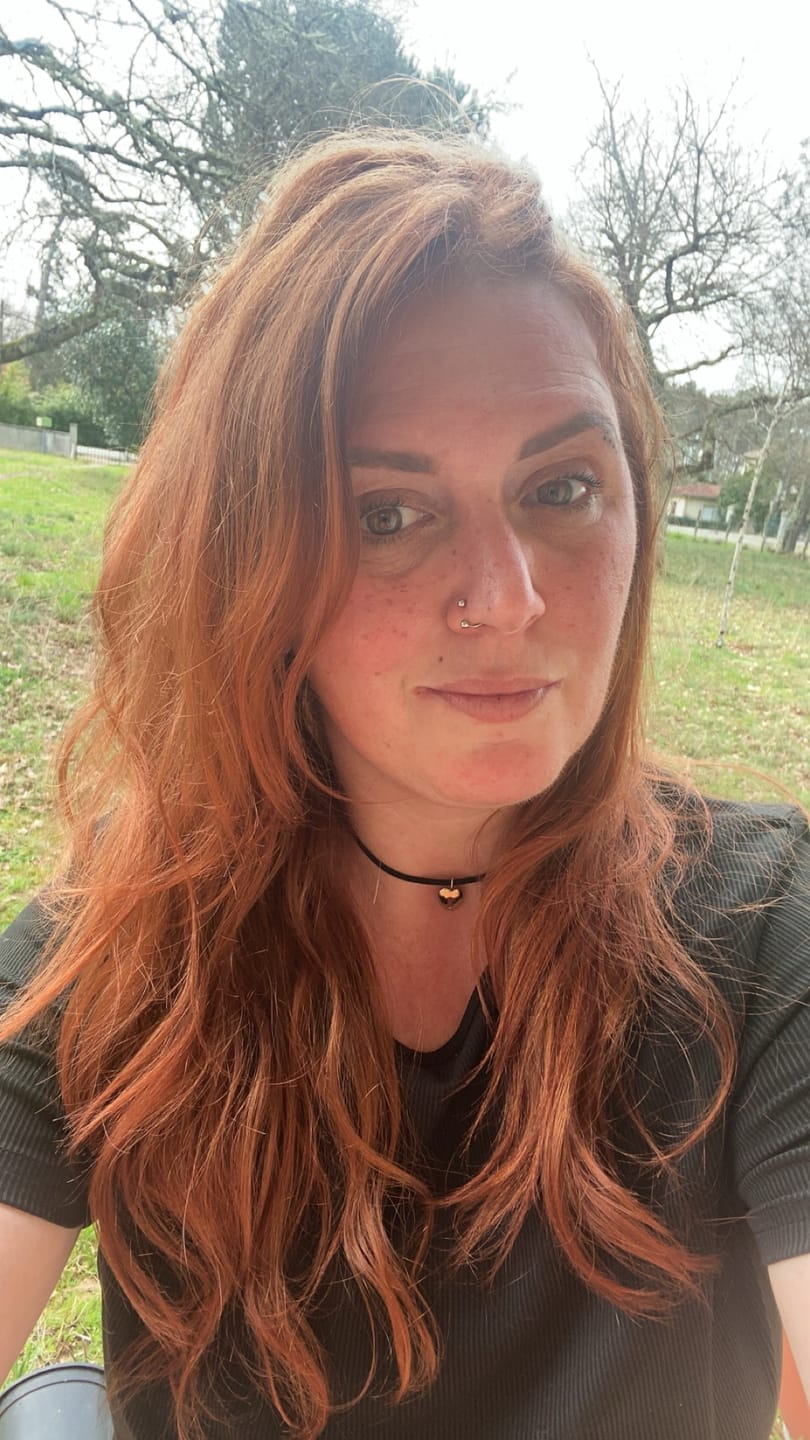 Customer photo review of Piercing Julia