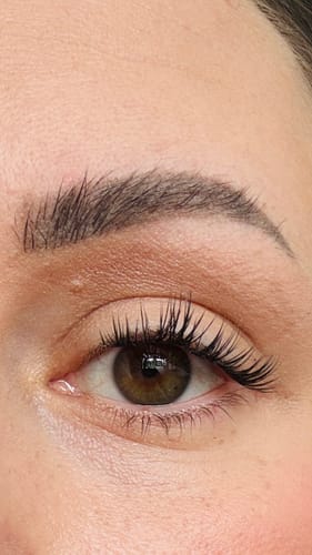 Kundenbewertung mit Foto zu DIY Wimpernband Volume 2