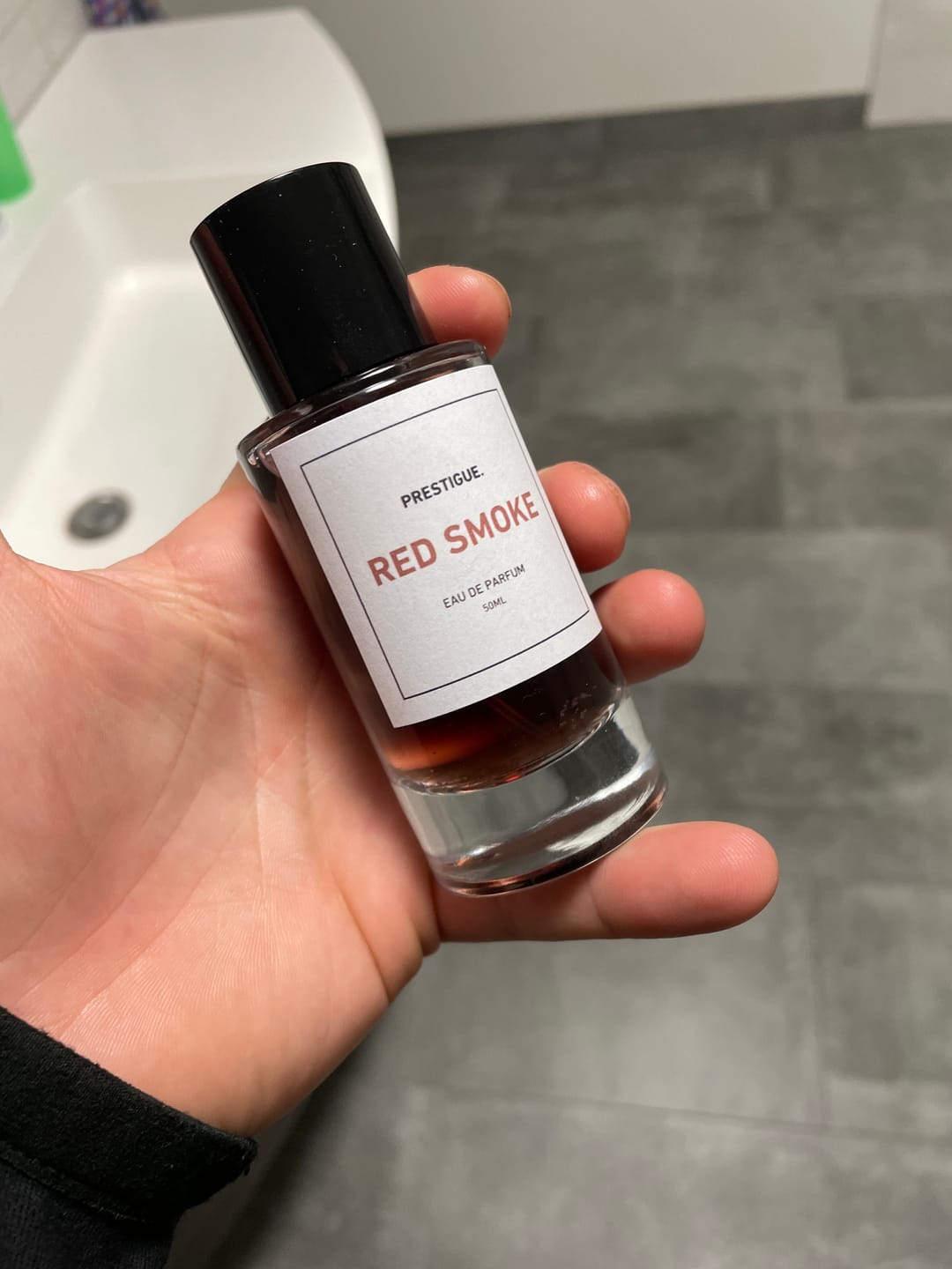Customer photo review of RED SMOKE