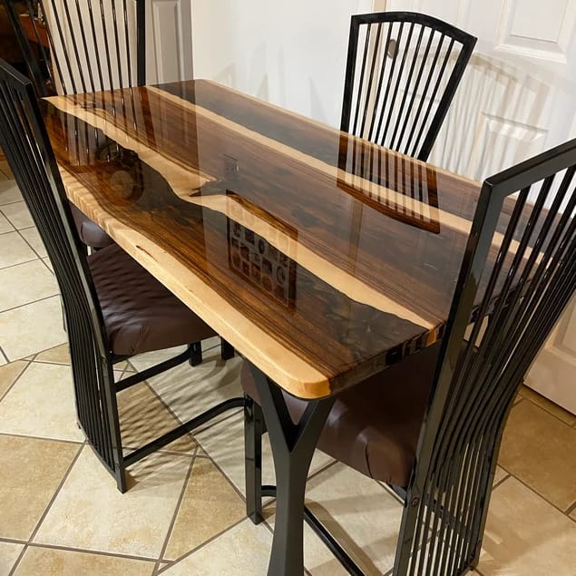 Customer photo review of Furniture Legs 506 Faras 28H for Dining Tabletop