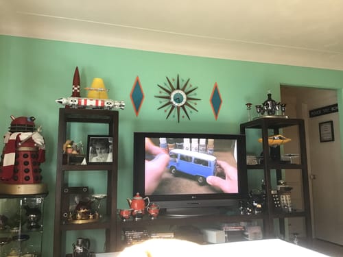 Customer photo review of Diamond Shape Wall Accent | 2-toned | Mid Century Modern Style Home Decor