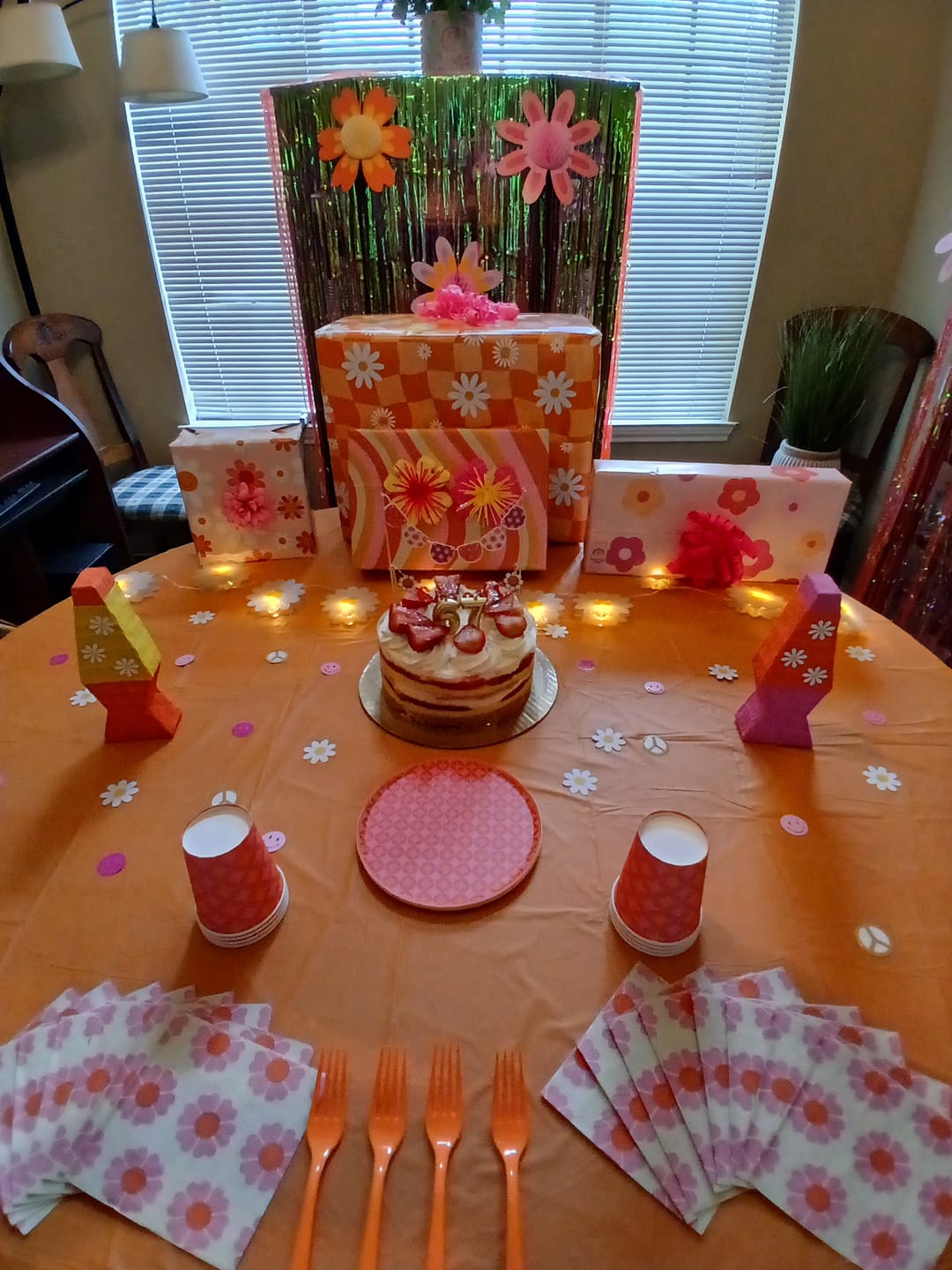 Customer photo review of Groovy Napkins Small