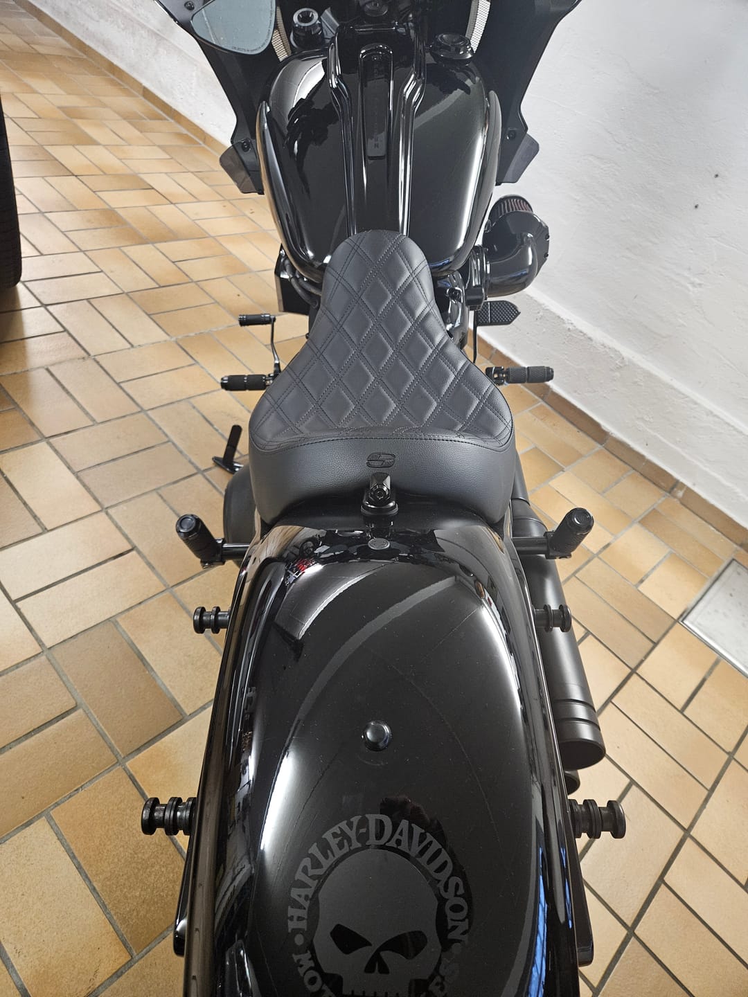 Customer photo review of Renegade LS Schwarz Sport Glide / Low Rider-ST/S ab 18