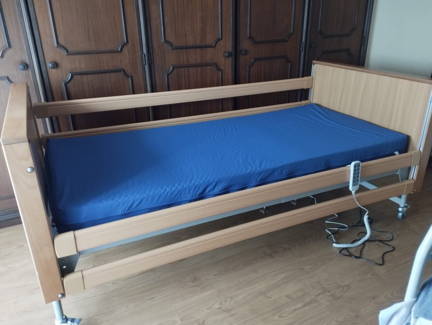 Customer photo review of Cama Articulada Elétrica DELTA
