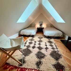 Customer photo review of Modern Abstract Geometric Wool Rug