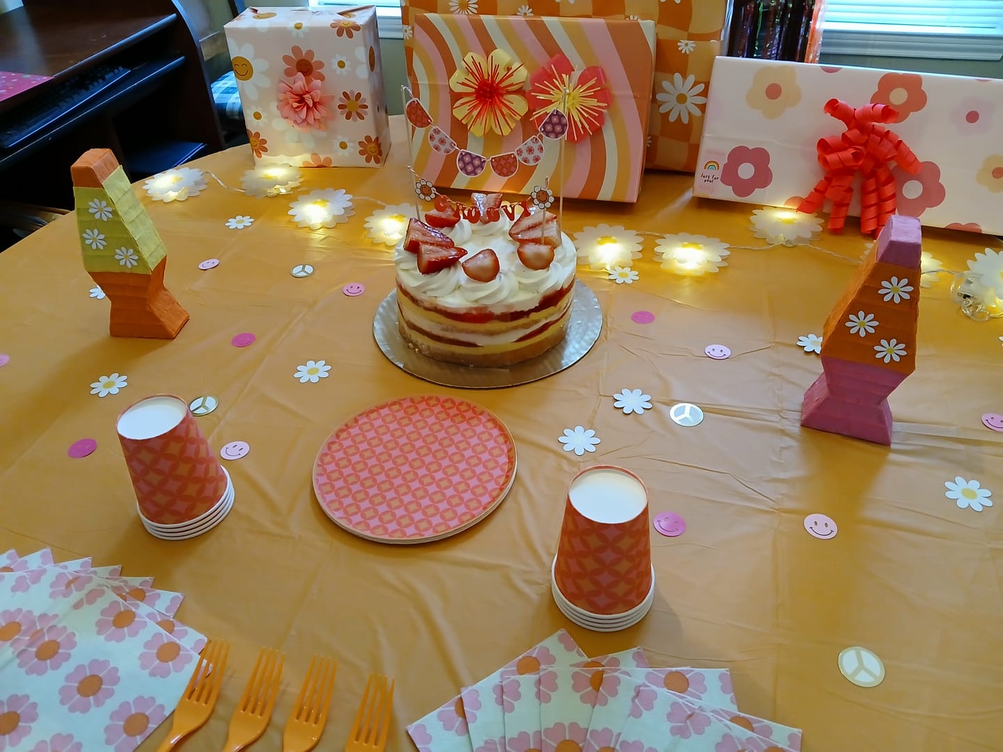 Customer photo review of Groovy Small Plate