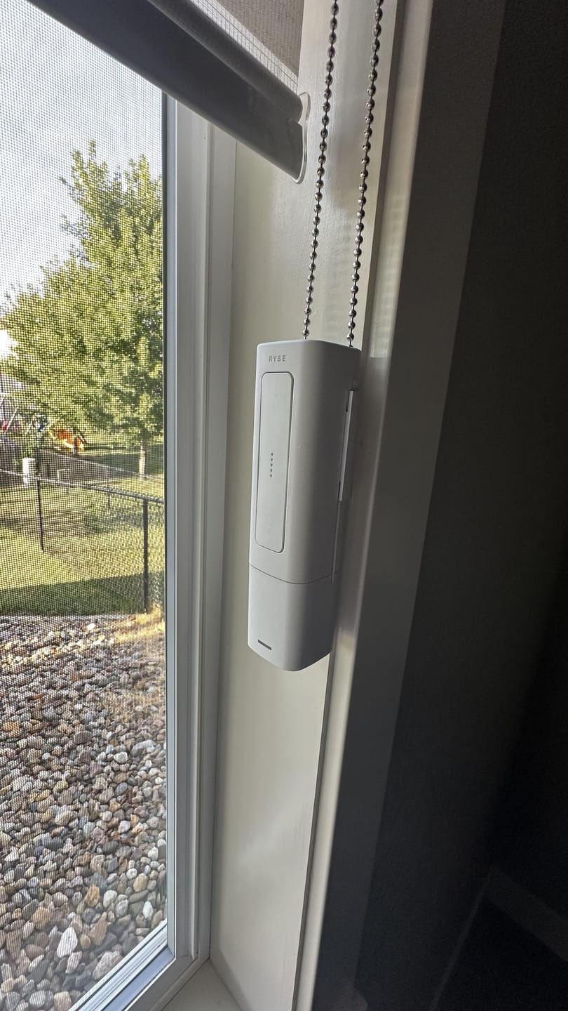 Customer photo review of RYSE SmartShade + BatteryPack