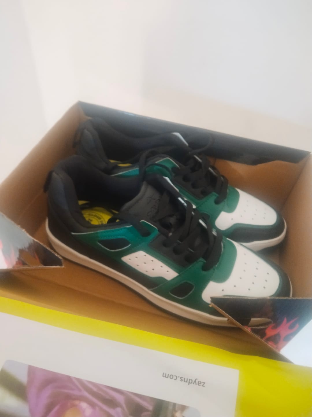 Customer photo review of ASH Black Green